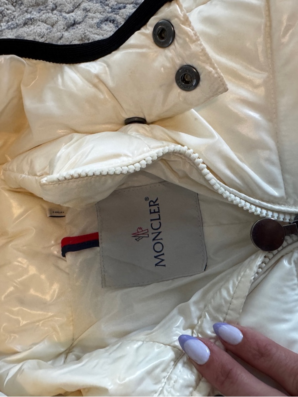 Moncler Cream Infant Puffer Bunting with Hood - Picture 3 of 8